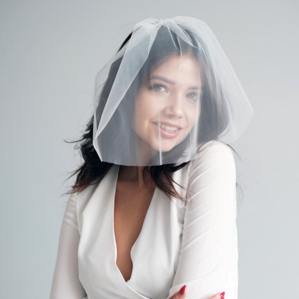 BRAND NEW NEVER WORN Birdcage wedding veil - Short wedding veil, Blusher veil - Picture 3 of 5